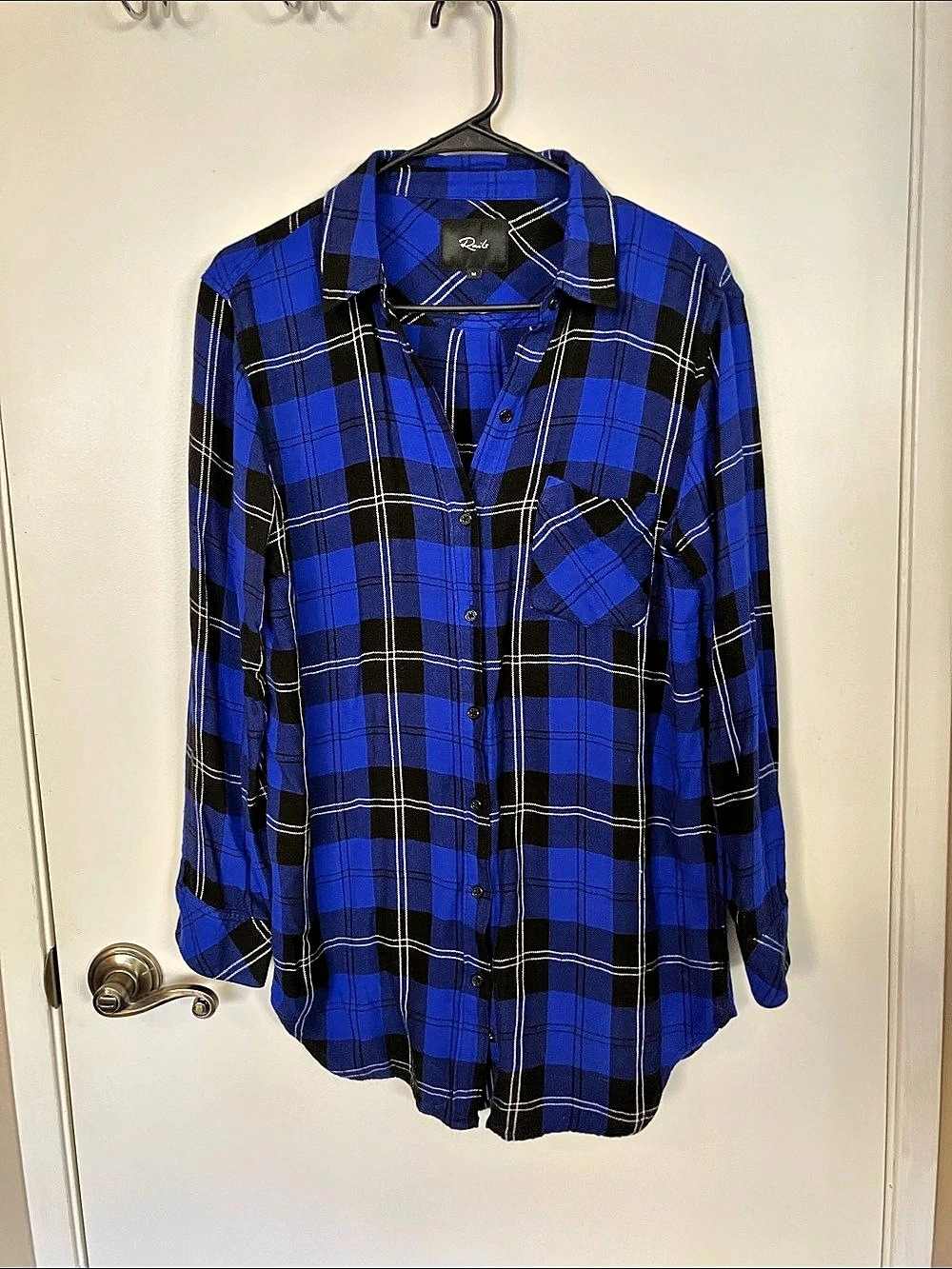 Rails20 Plaid Button Down in Blue & Black Size Medium Like New